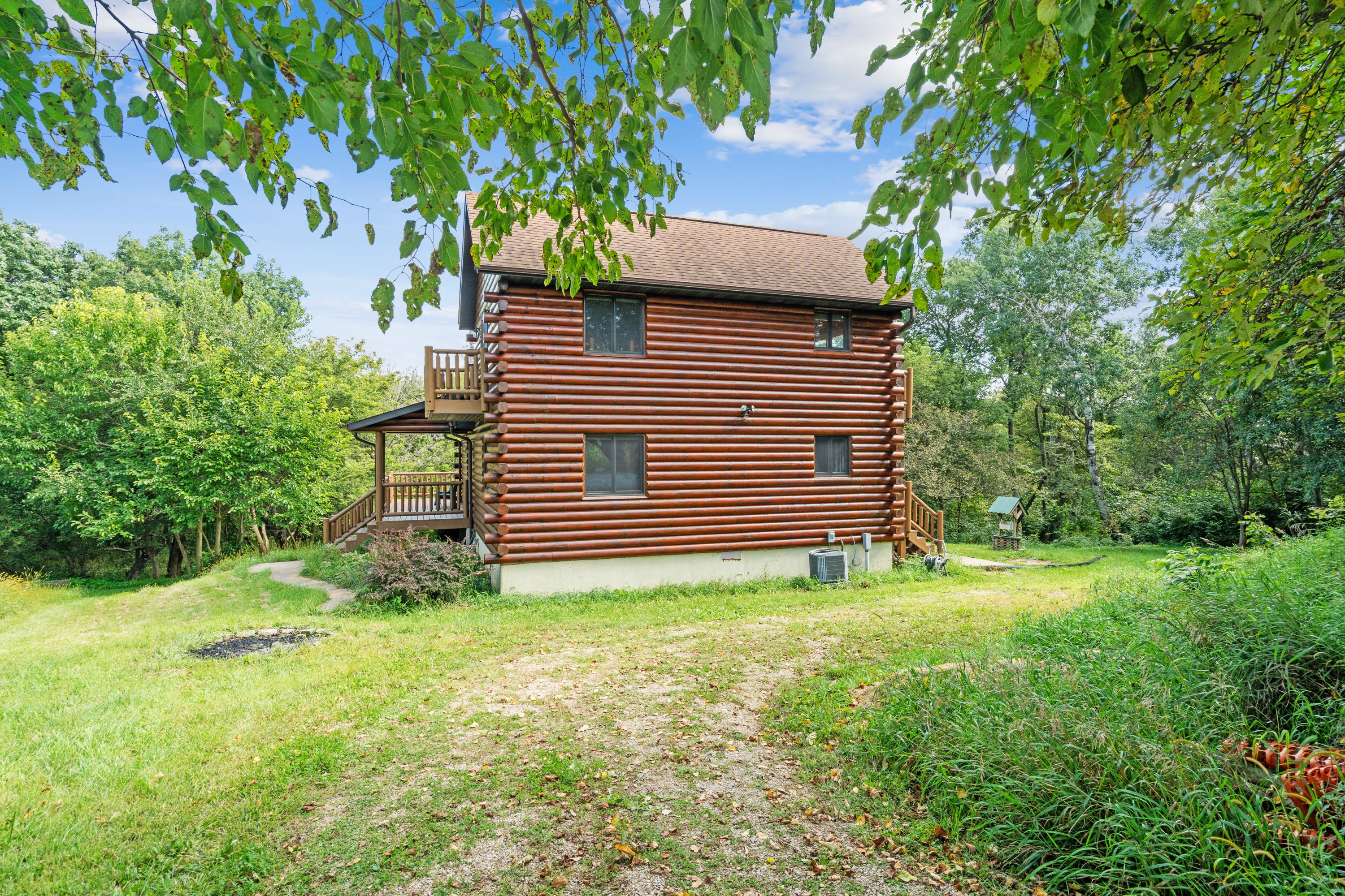 Listing Photo: 03-104 7985 Spore Rd